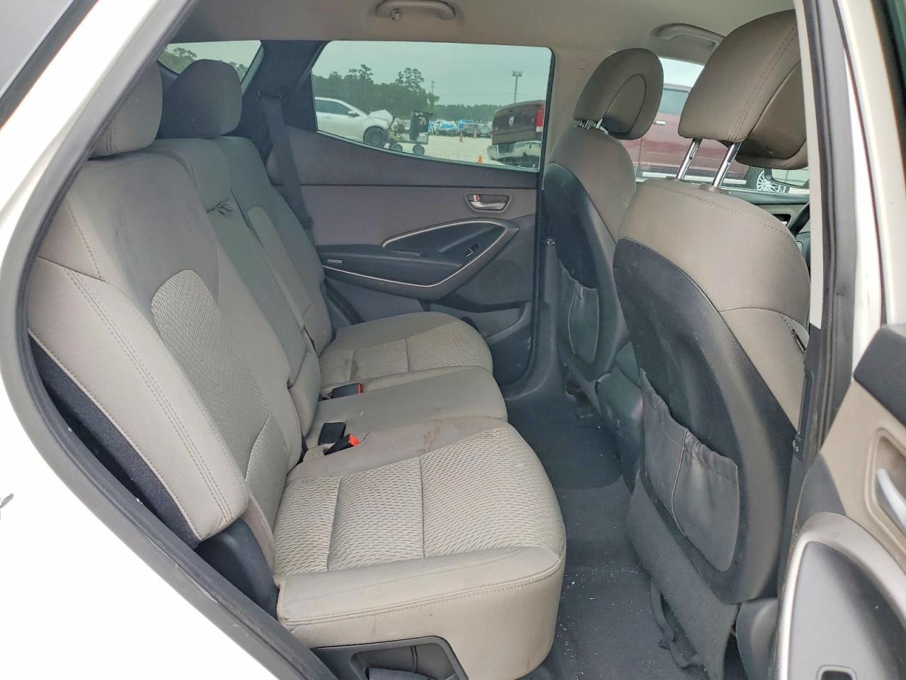 2016 HYUNDAI SANTA FE SPORT 2.4L photo 31