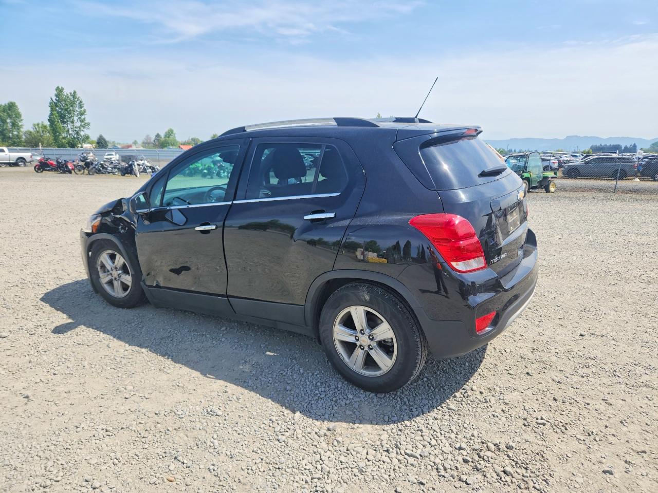 2020 CHEVROLET TRAX 1LT photo 3