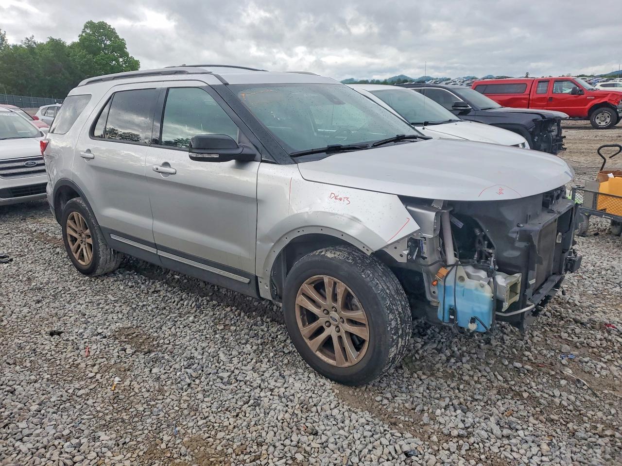 2018 FORD EXPLORER XLT photo 7