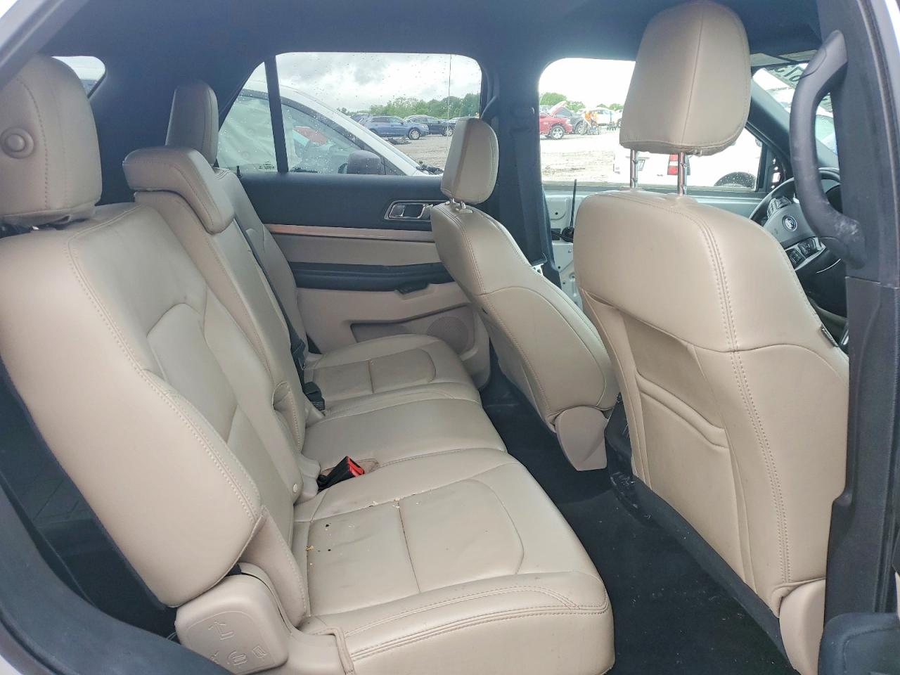 2018 FORD EXPLORER XLT photo 21