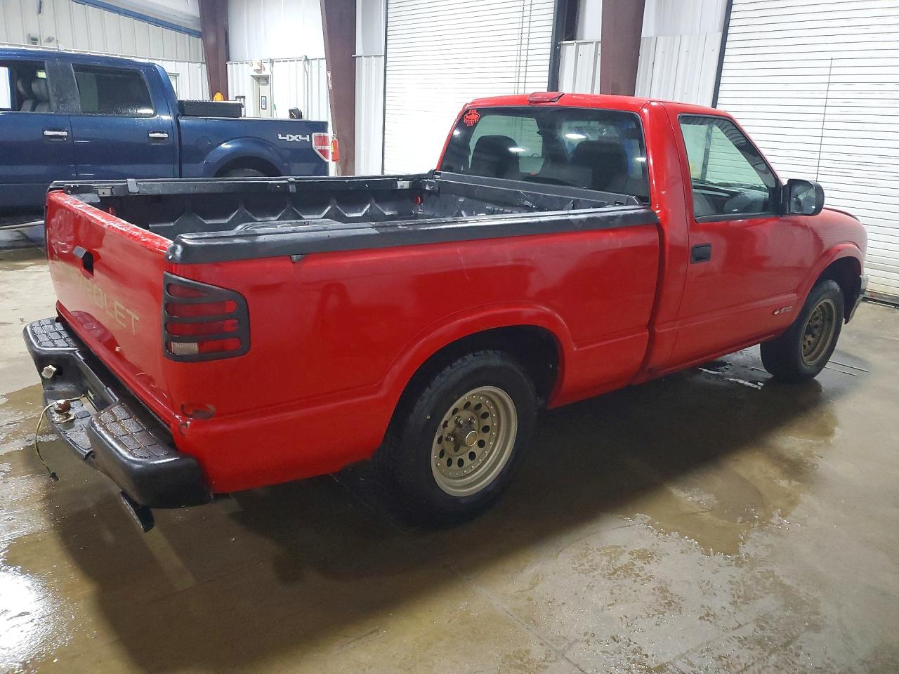 1999 CHEVROLET S TRUCK S10 photo 3