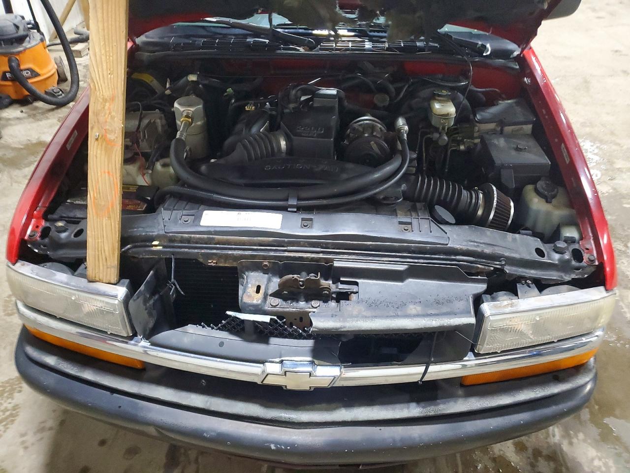 1999 CHEVROLET S TRUCK S10 photo 11