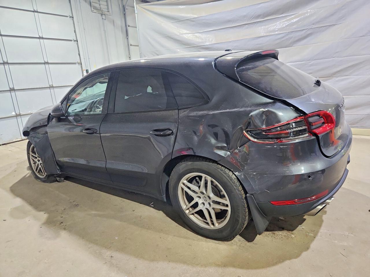 2017 PORSCHE MACAN S photo 4