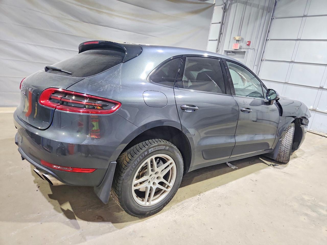 2017 PORSCHE MACAN S photo 7