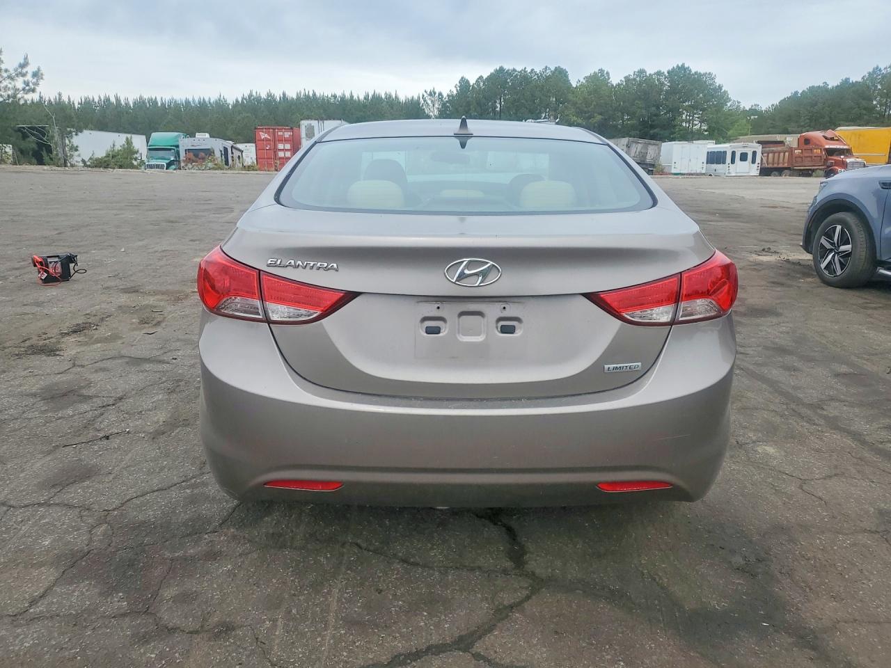 2012 HYUNDAI ELANTRA LIMITED photo 16