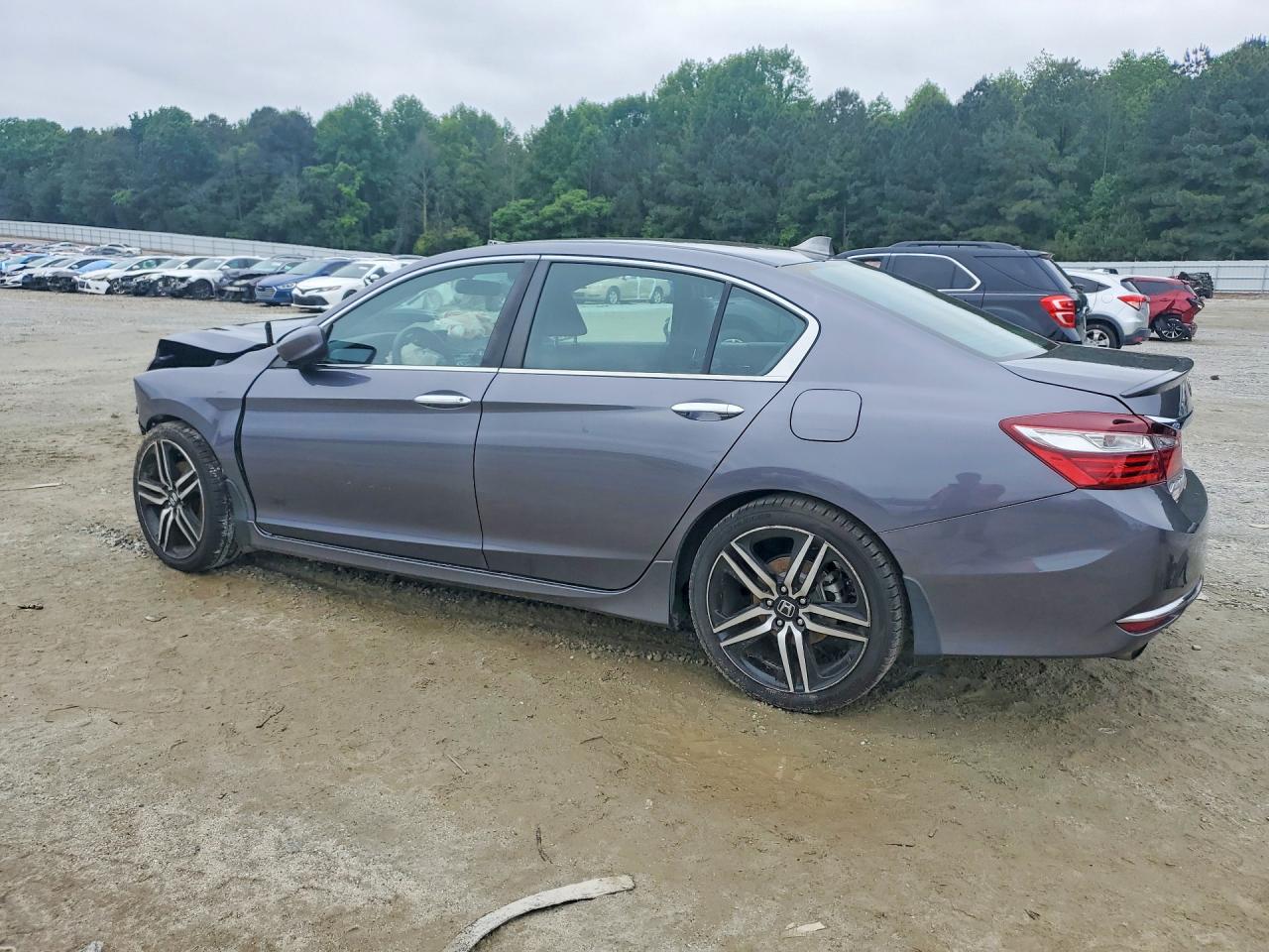 2016 HONDA ACCORD SPORT photo 2