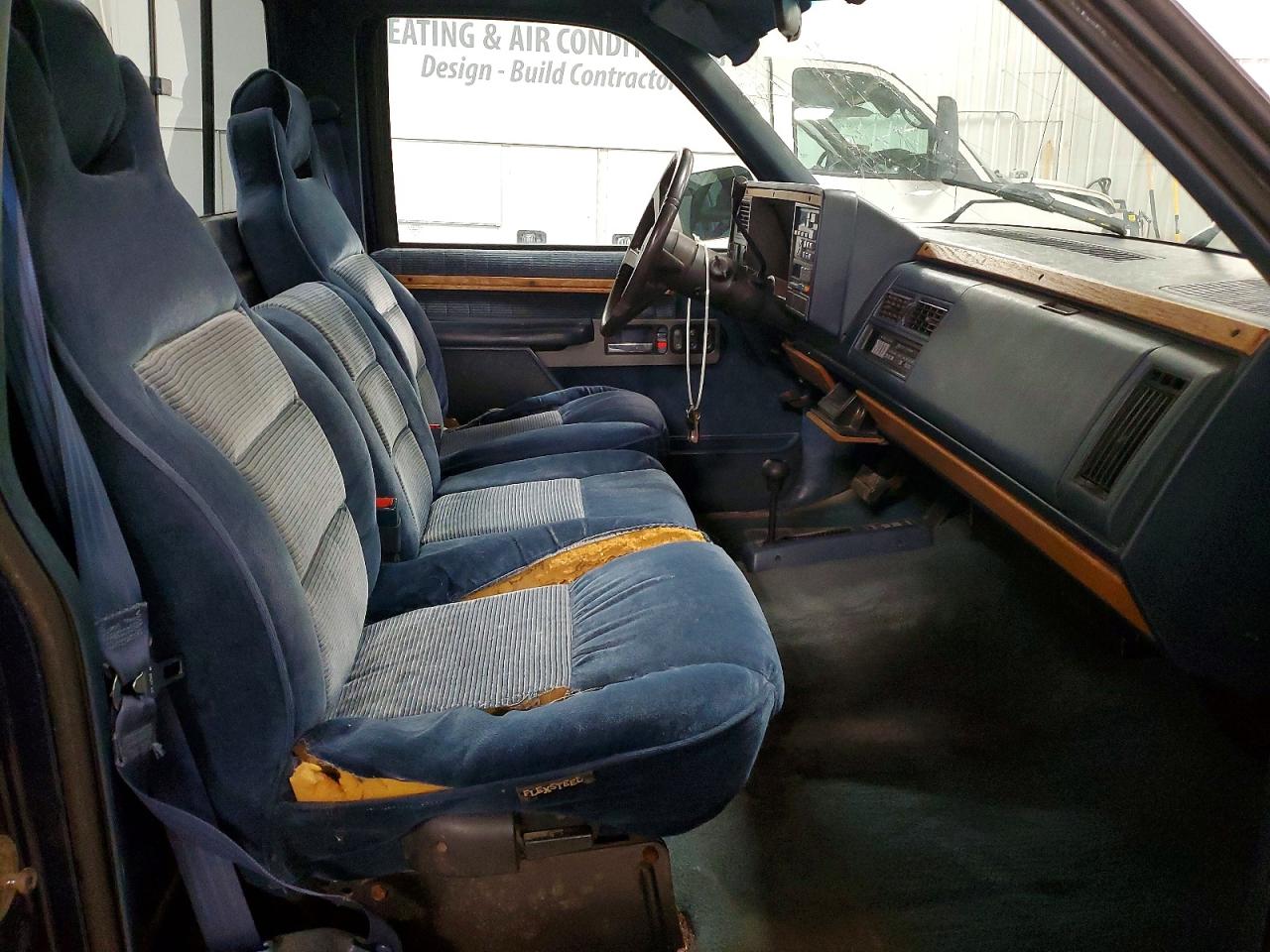 1993 CHEVROLET GMT-400 K1500 photo 19