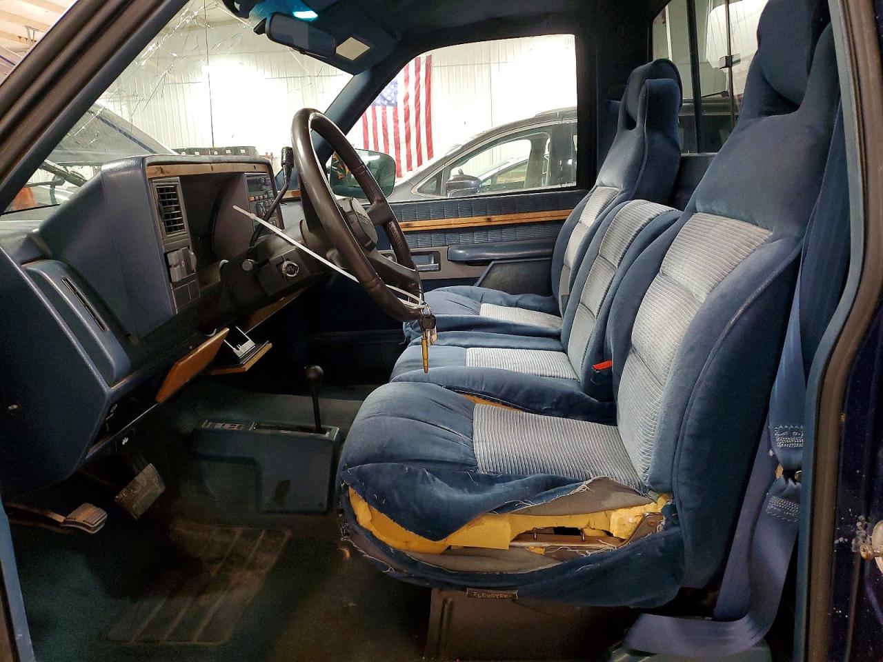 1993 CHEVROLET GMT-400 K1500 photo 13