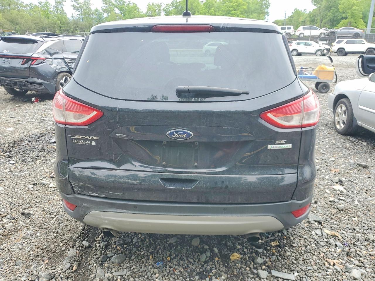 2016 FORD ESCAPE SE photo 6