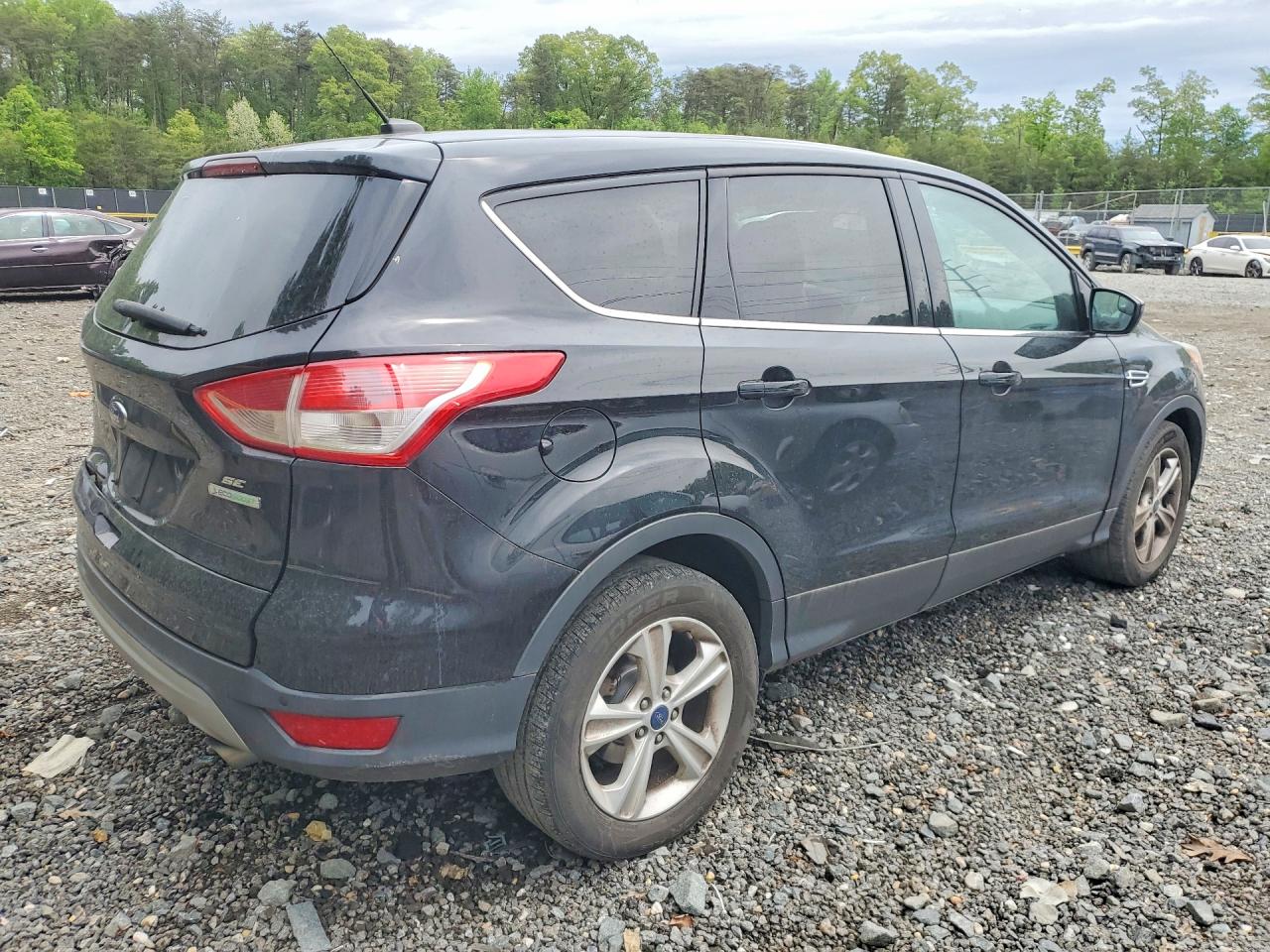 2016 FORD ESCAPE SE photo 3