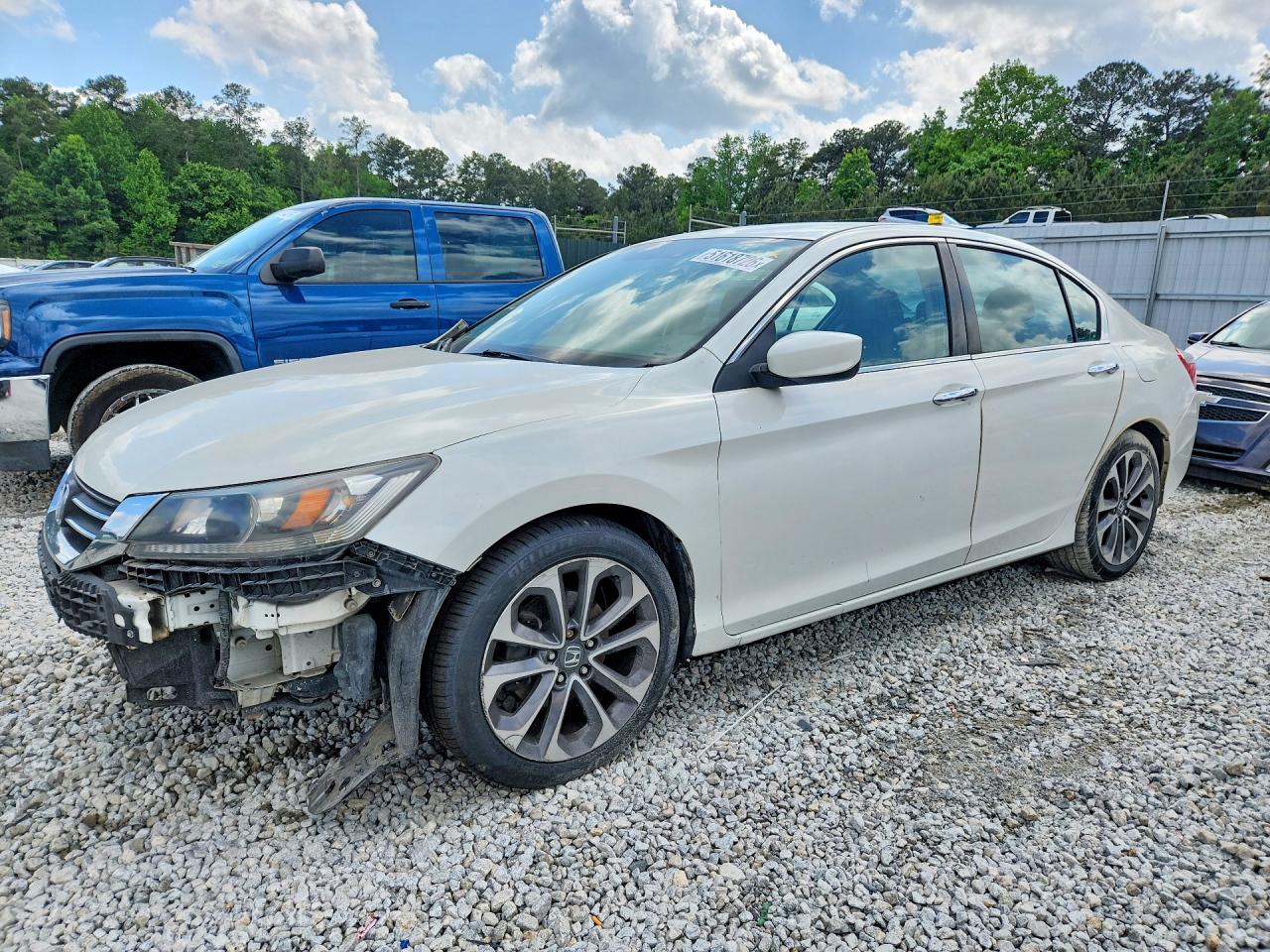 2015 HONDA ACCORD