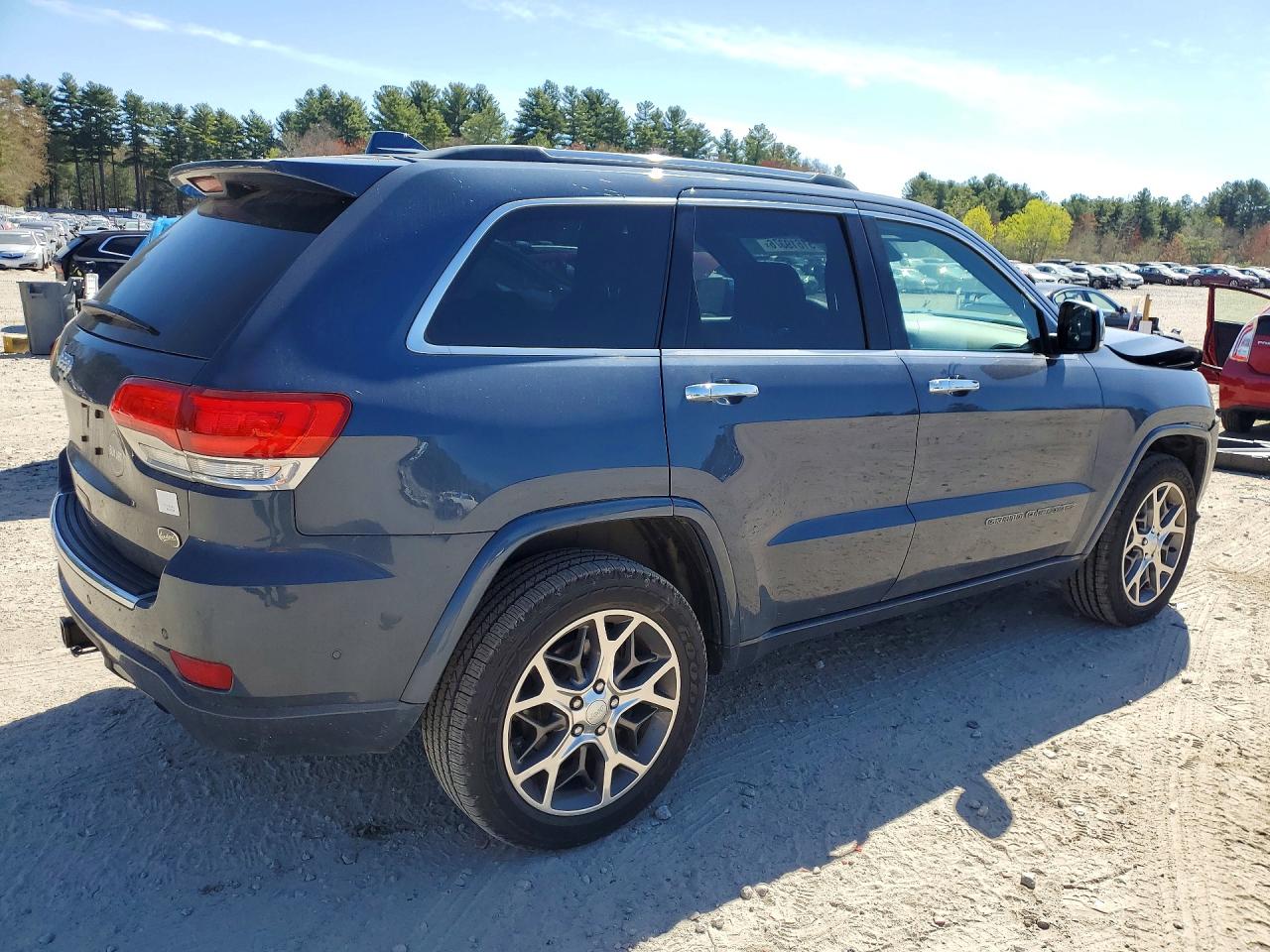 2020 JEEP GRAND CHEROKEE OVERLAND photo 7