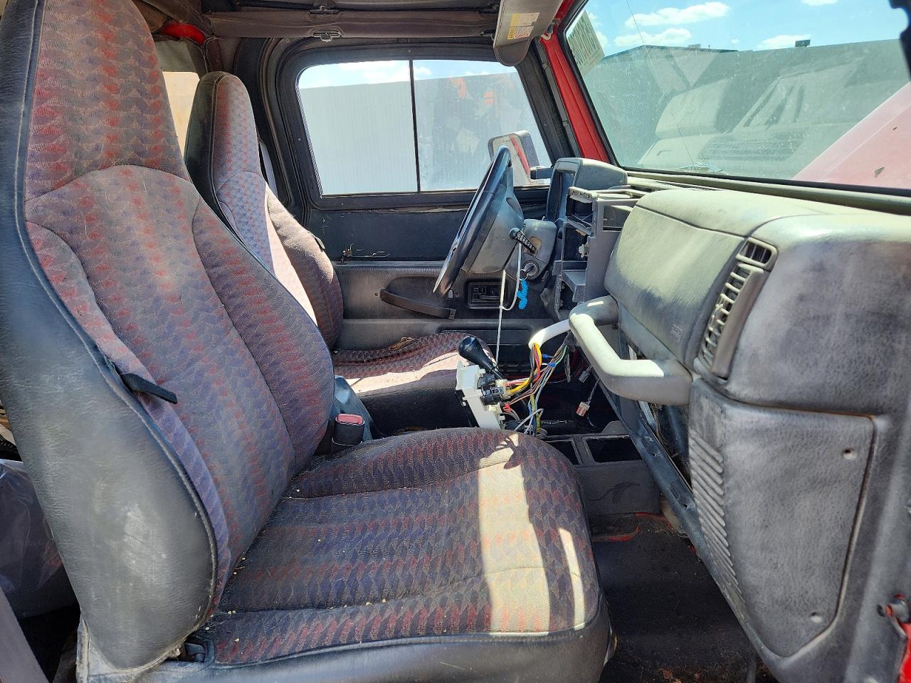 2000 JEEP WRANGLER / TJ SE photo 28