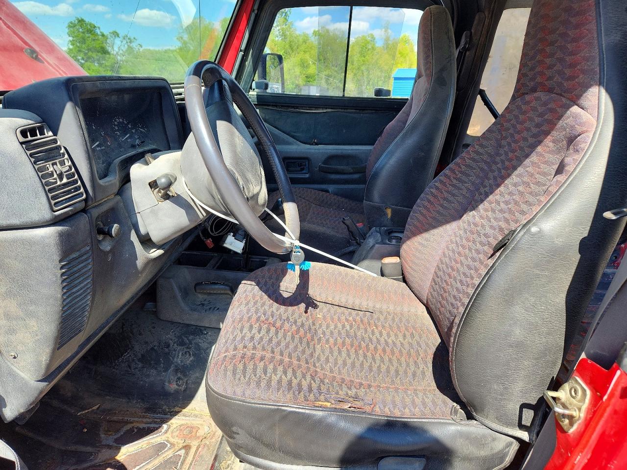 2000 JEEP WRANGLER / TJ SE photo 19