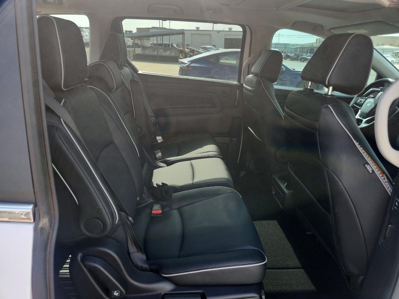 2025 HONDA ODYSSEY TOURING photo 21
