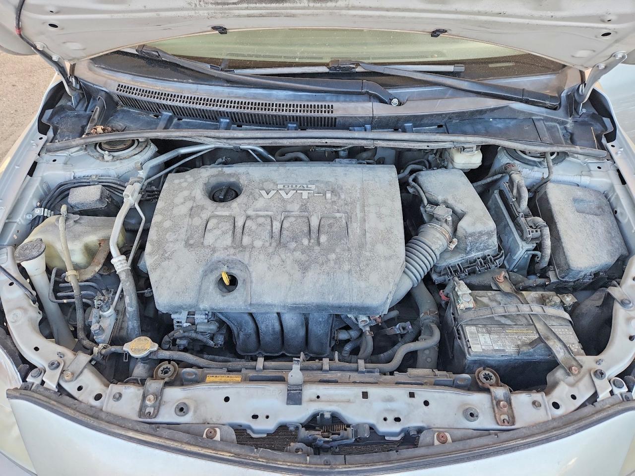 2010 TOYOTA COROLLA LE photo 31