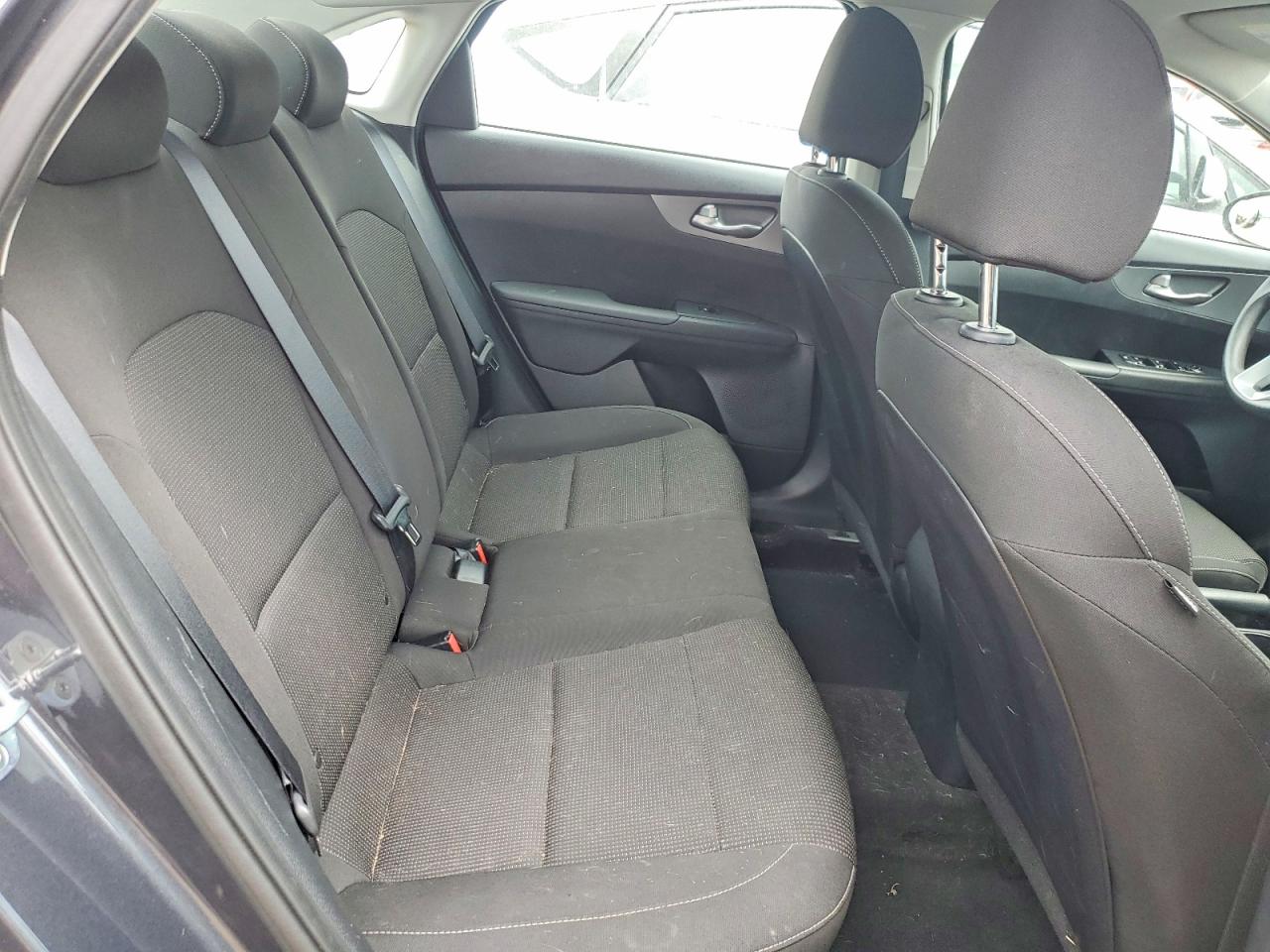 2020 KIA FORTE LXS photo 19