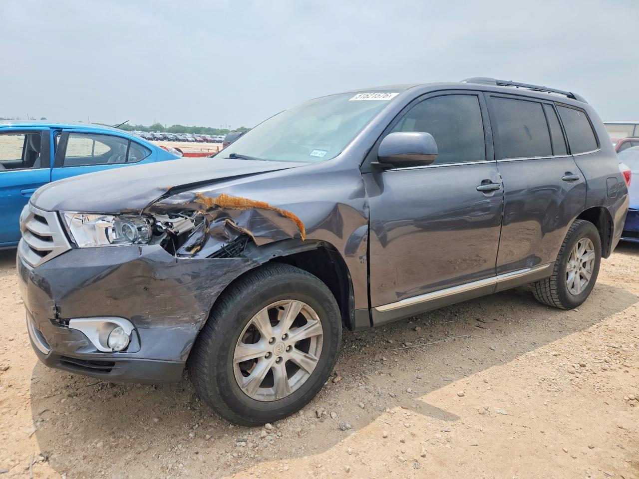 2013 TOYOTA HIGHLANDER