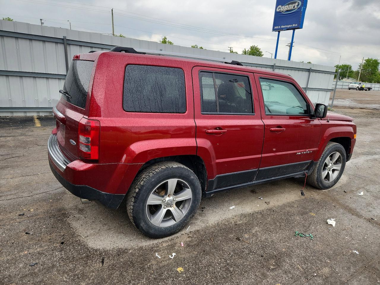2017 JEEP PATRIOT LATITUDE photo 3