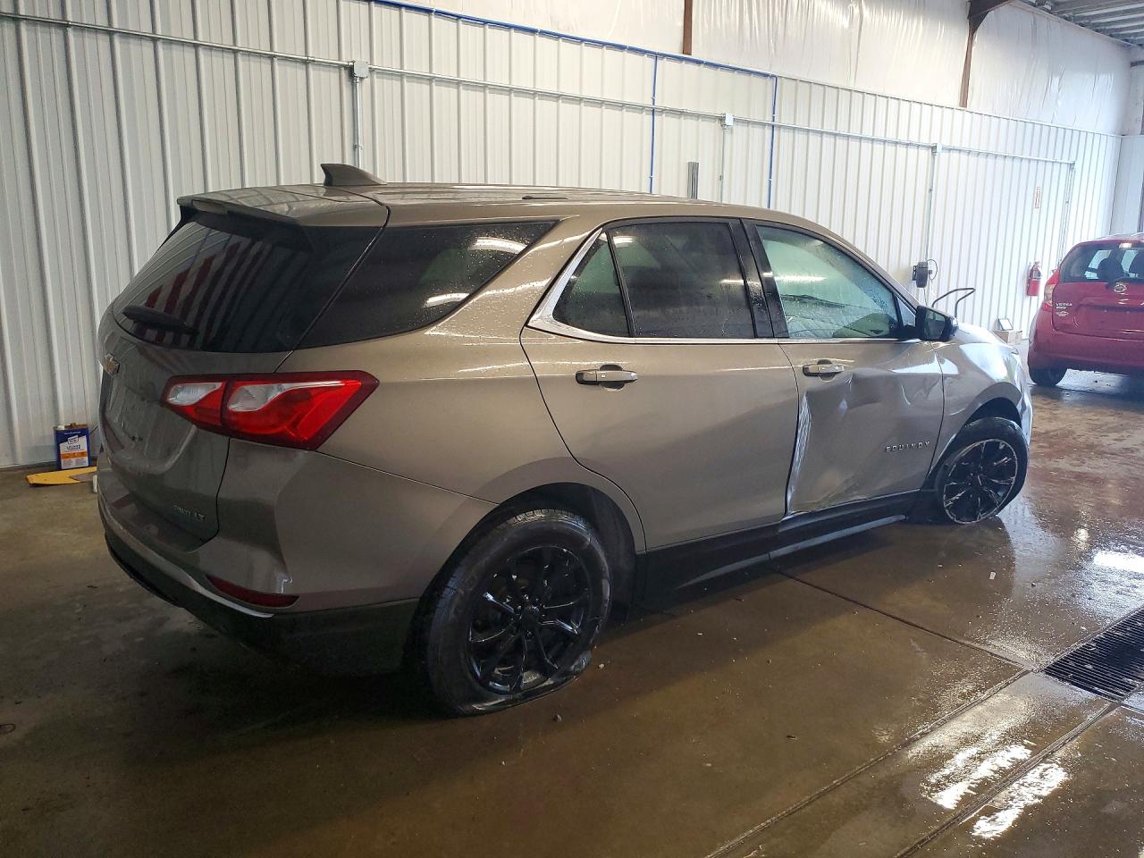 2018 CHEVROLET EQUINOX LT photo 5