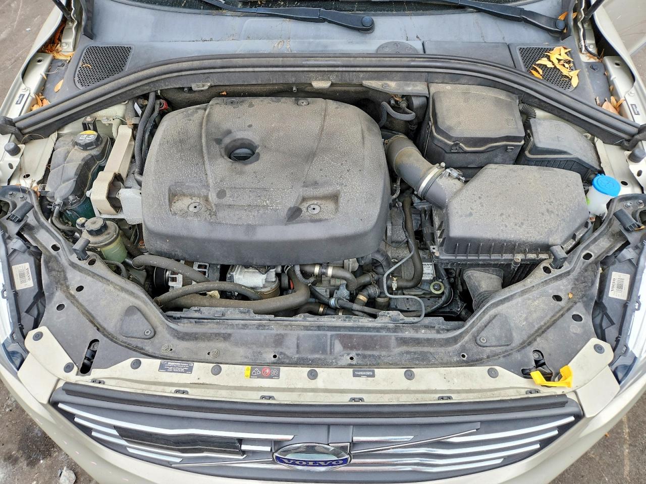 2017 VOLVO XC60 T5 INSCRIPTION photo 23