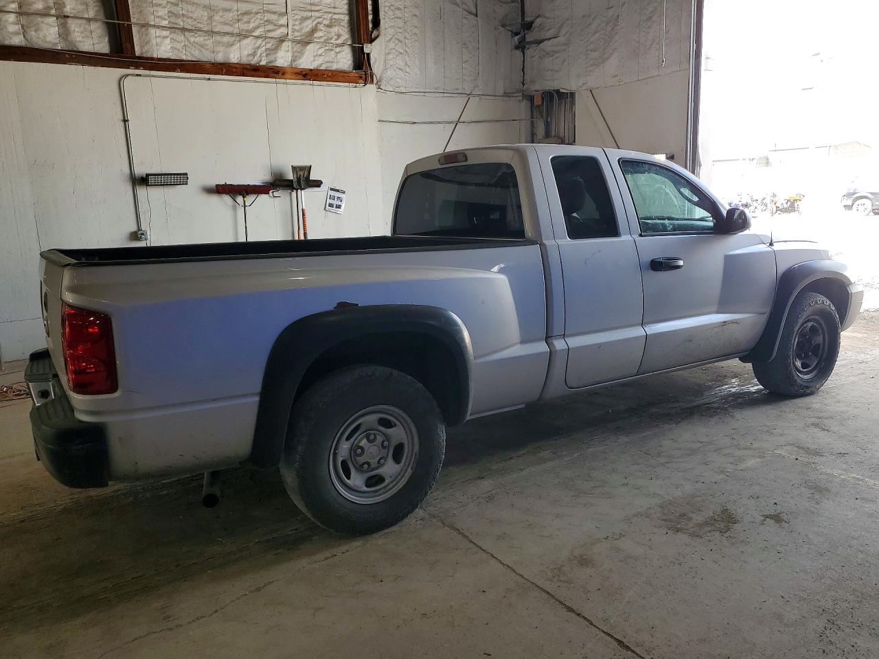 2005 DODGE DAKOTA photo 7