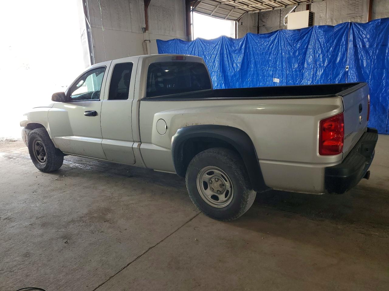 2005 DODGE DAKOTA photo 4