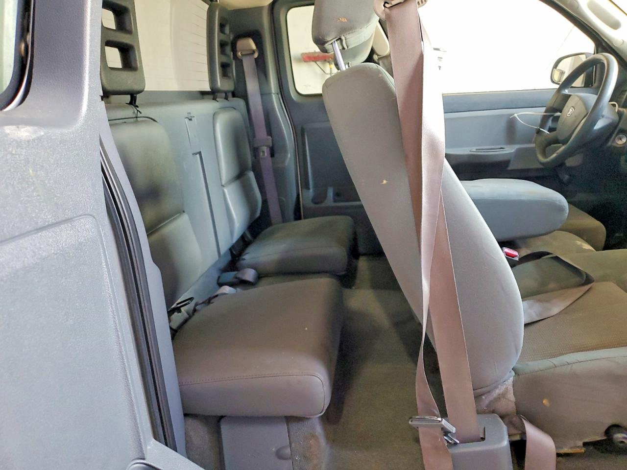 2005 DODGE DAKOTA photo 28