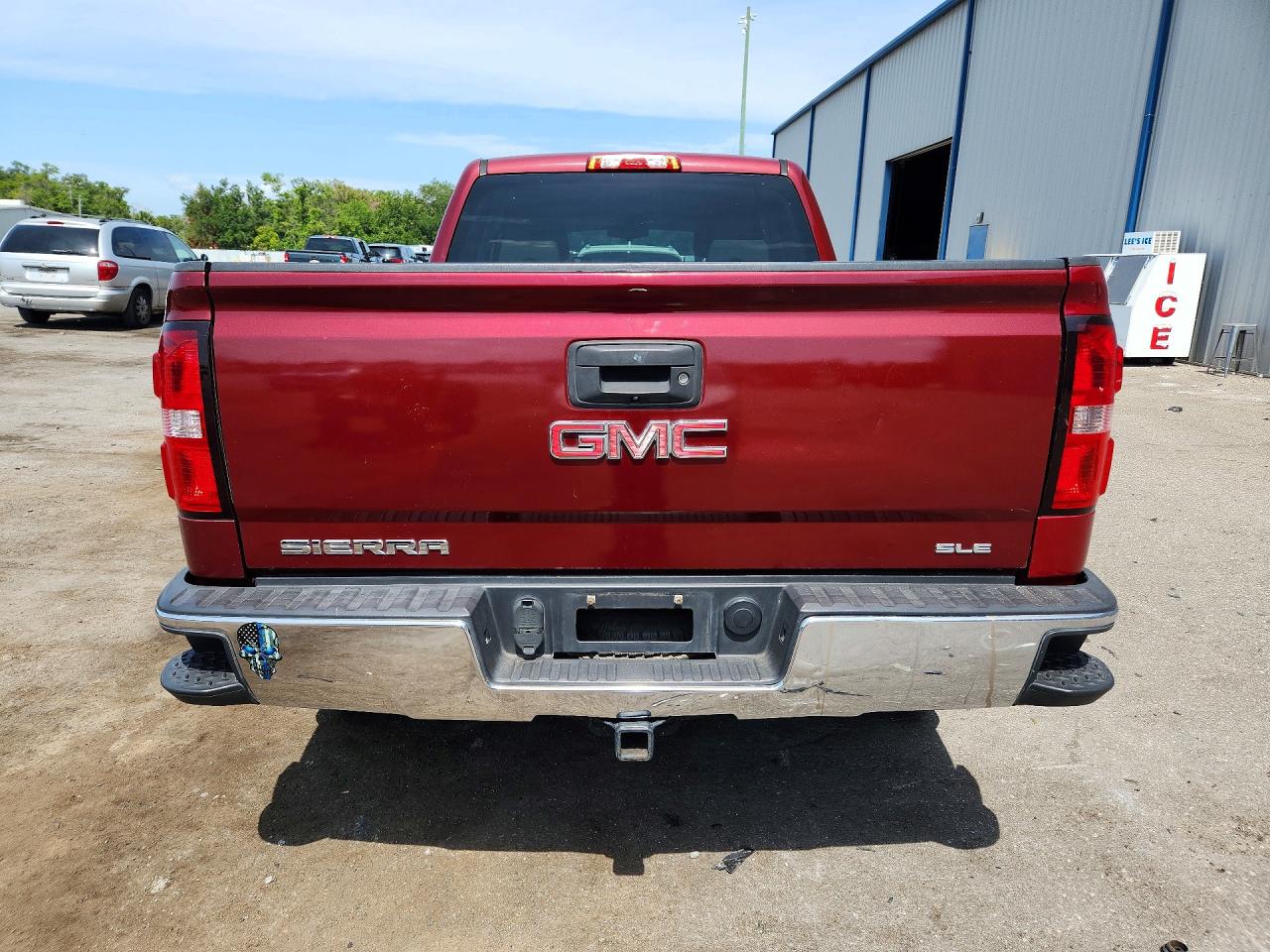 2015 GMC SIERRA C1500 SLE photo 11