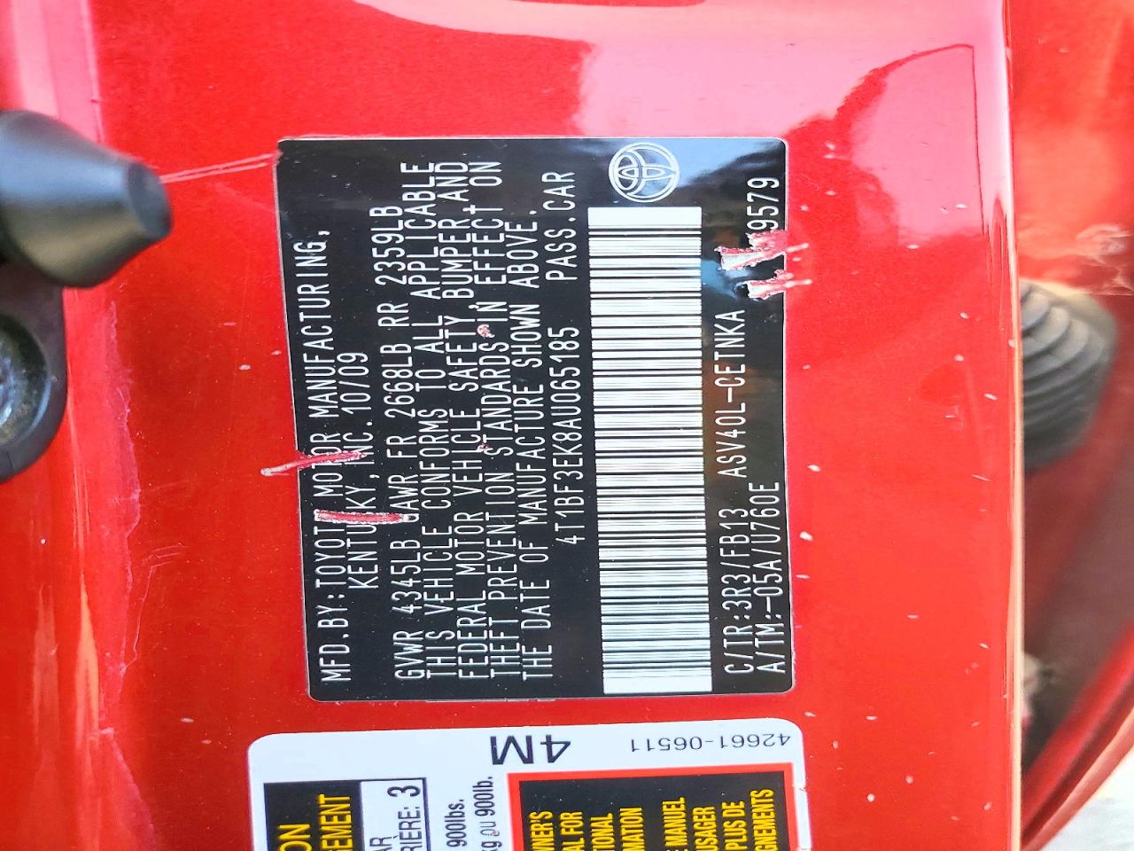 2010 TOYOTA CAMRY LE photo 23