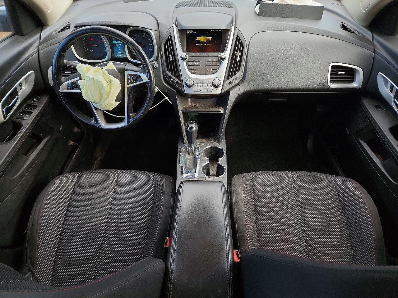 2017 CHEVROLET EQUINOX LT photo 8