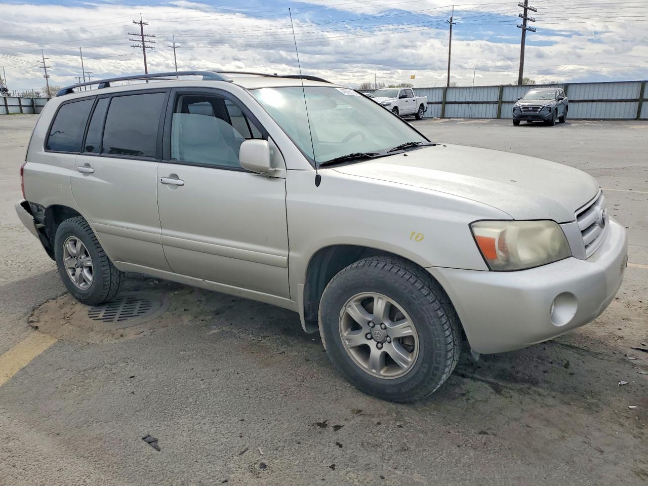 2005 TOYOTA HIGHLANDER BASE photo 7