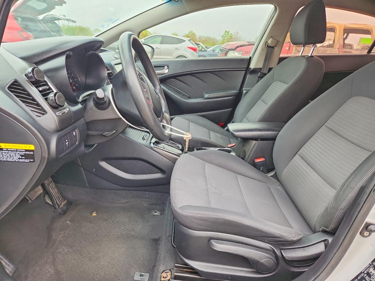 2018 KIA FORTE LX photo 7