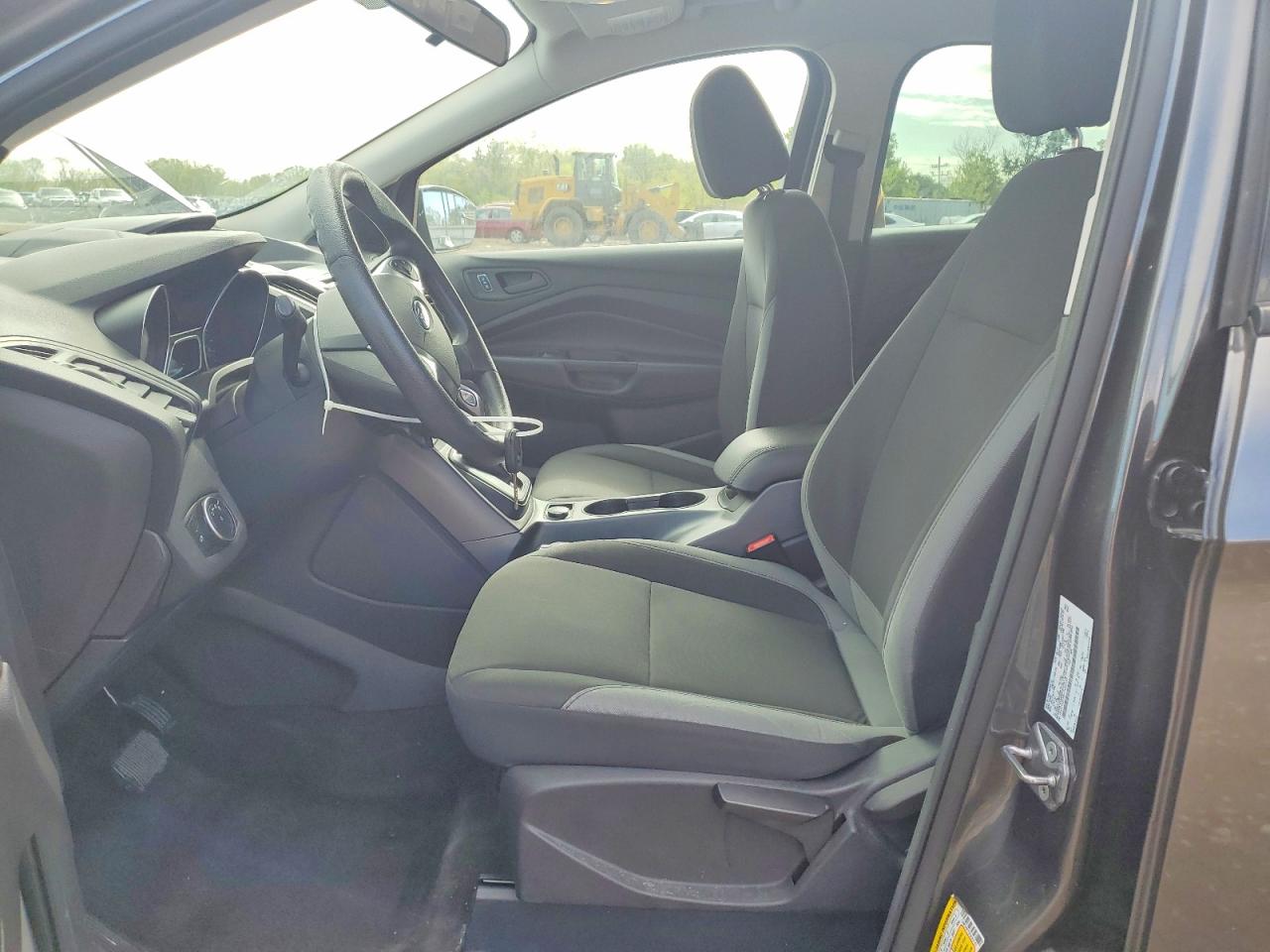 2015 FORD ESCAPE S photo 13