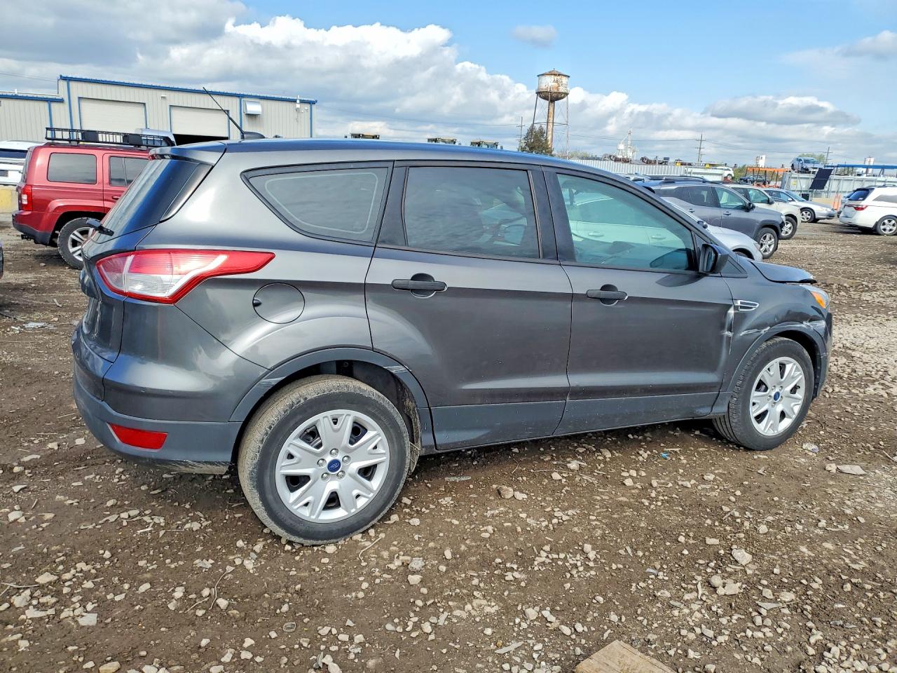 2015 FORD ESCAPE S photo 5