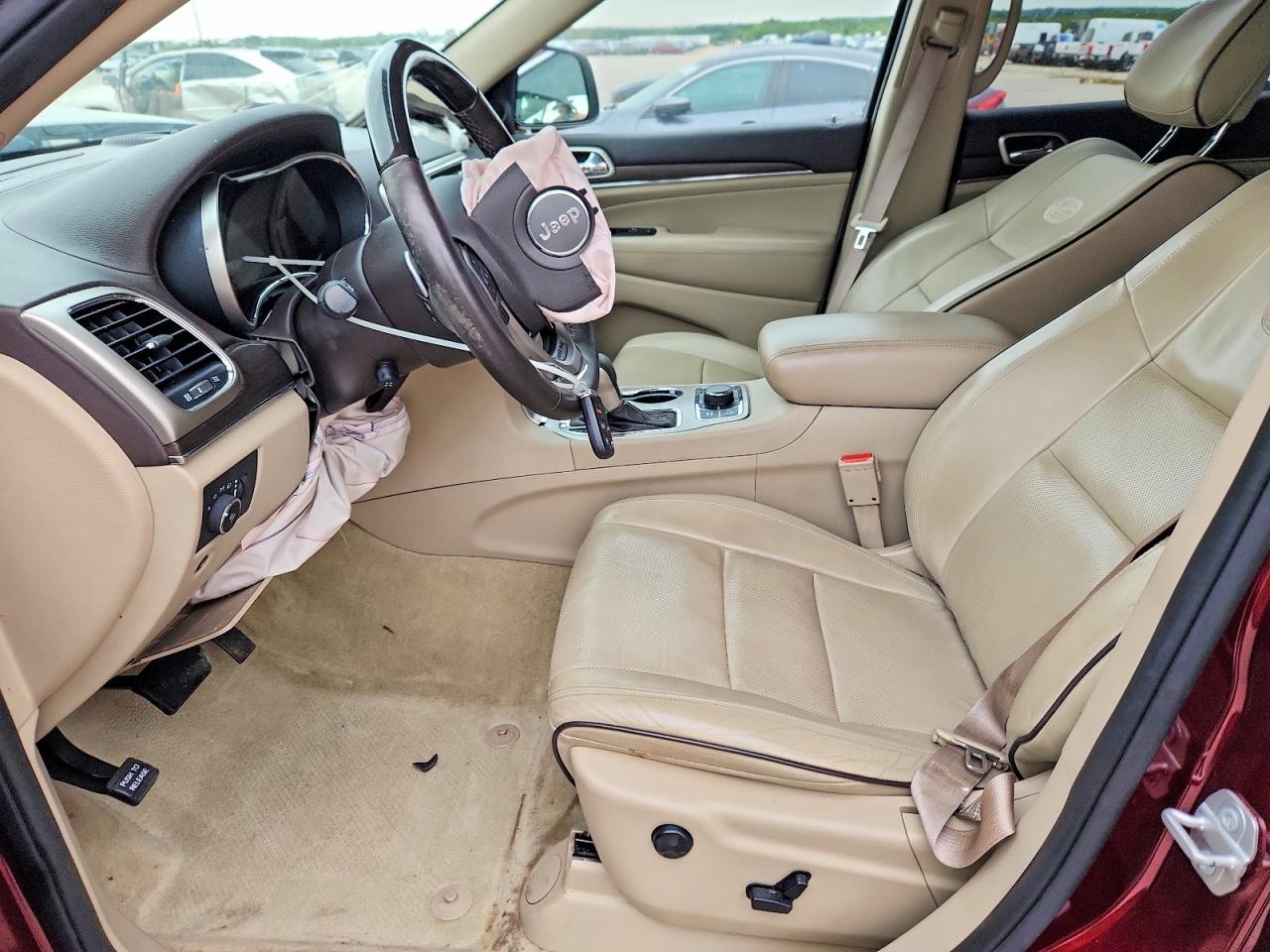 2016 JEEP GRAND CHEROKEE OVERLAND photo 13