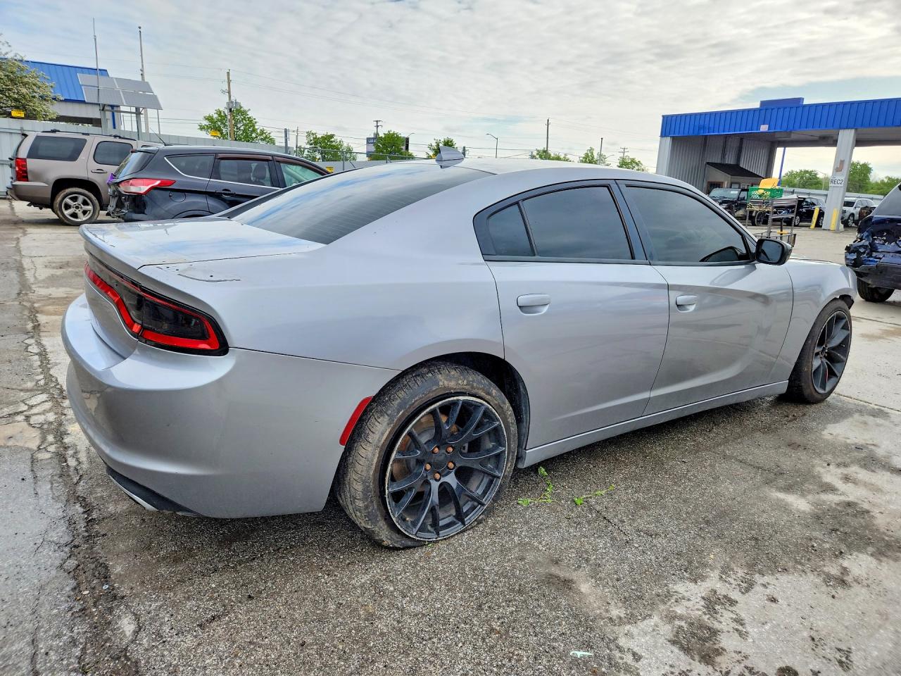 2016 DODGE CHARGER R photo 3