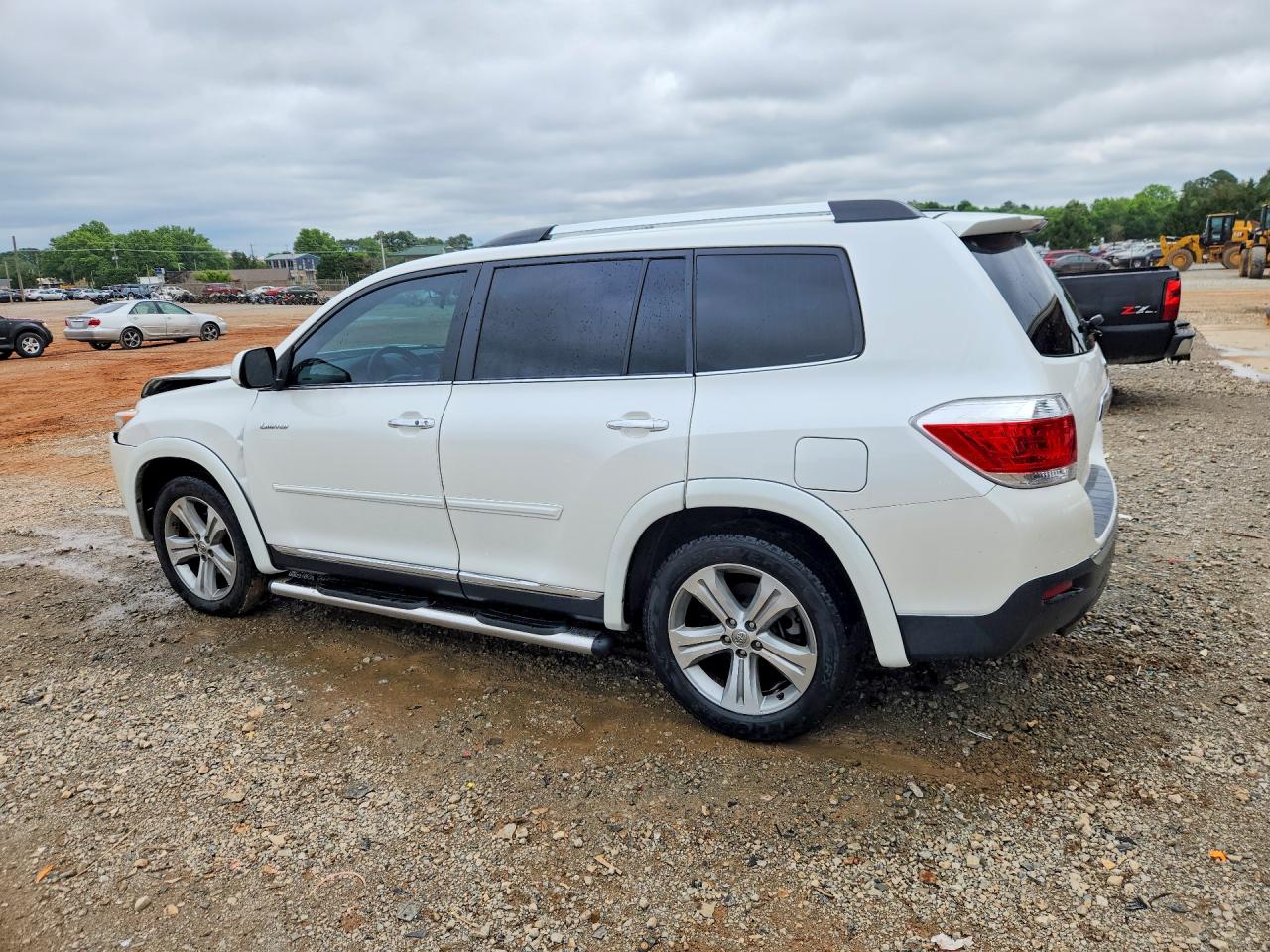 2013 TOYOTA HIGHLANDER LIMITED photo 3