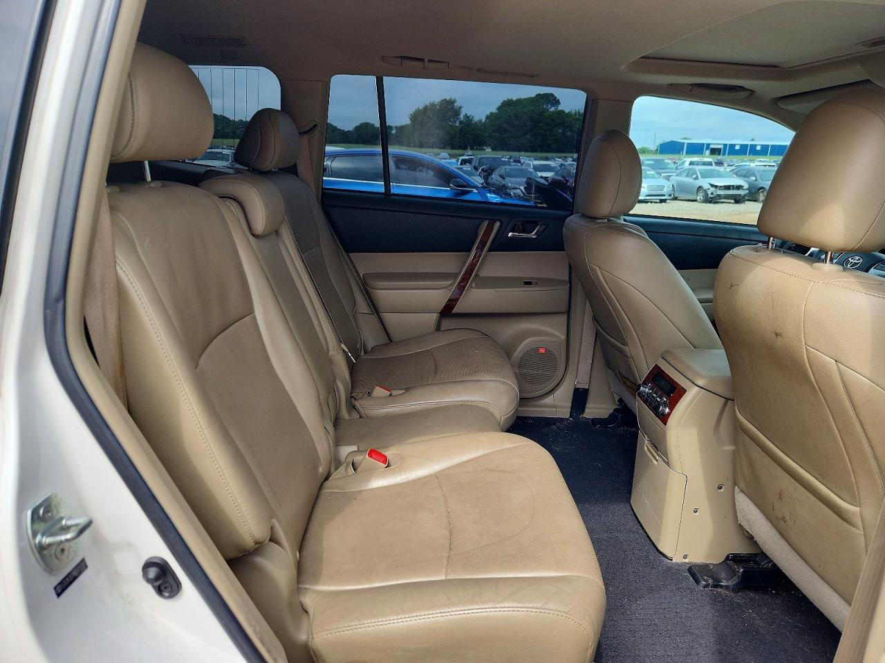 2013 TOYOTA HIGHLANDER LIMITED photo 21