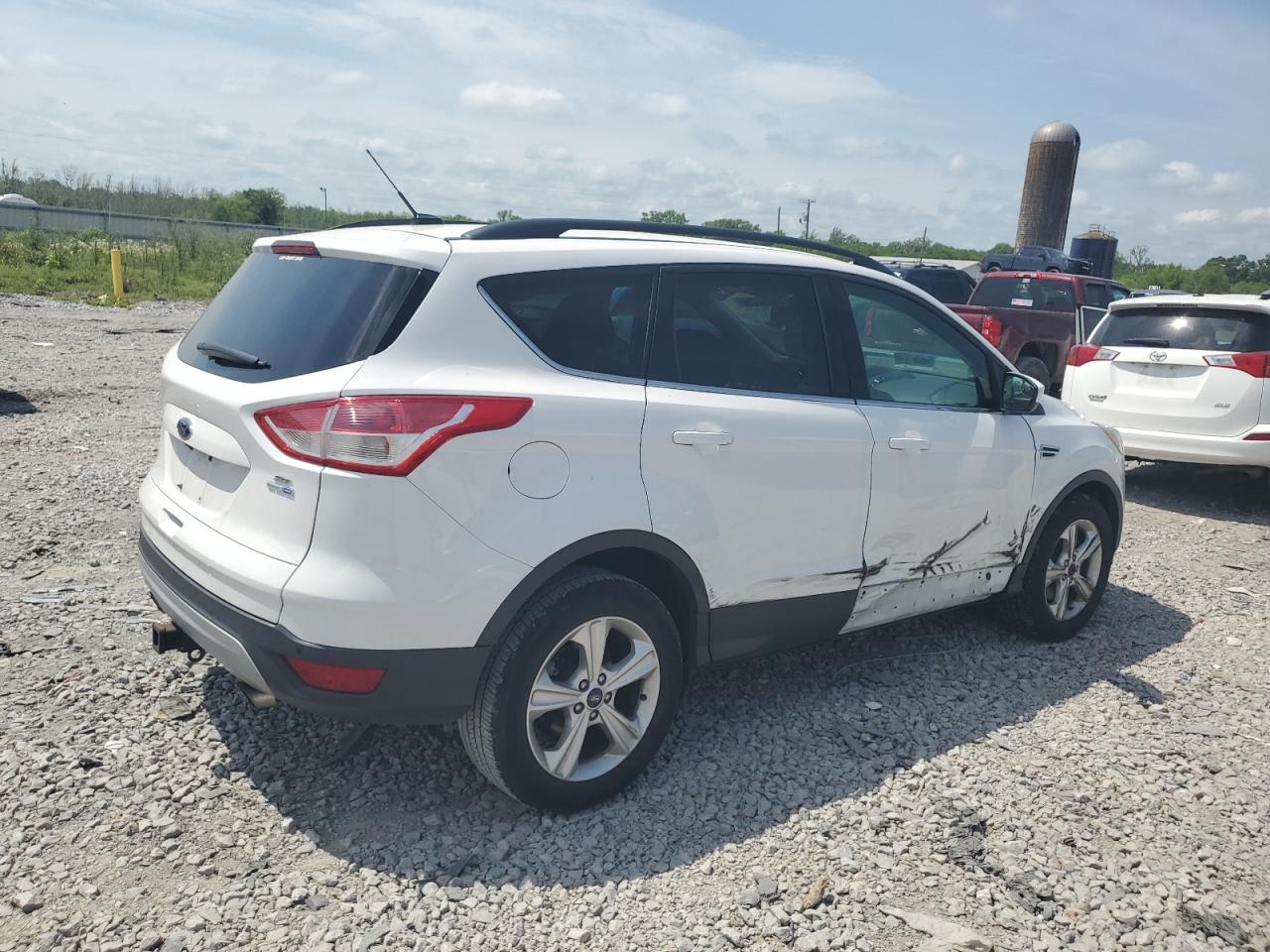 2014 FORD ESCAPE SE photo 5