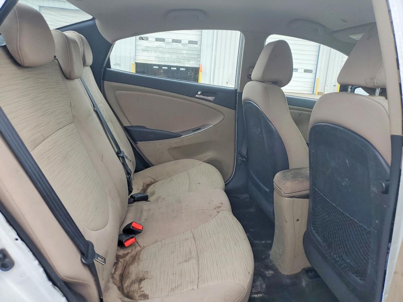 2017 HYUNDAI ACCENT SE photo 10