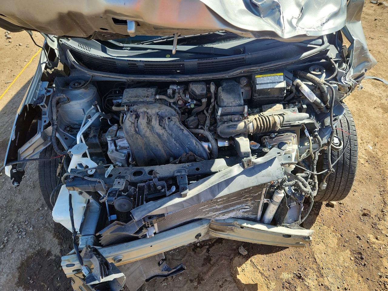 2014 NISSAN VERSA 1.6 SV photo 21