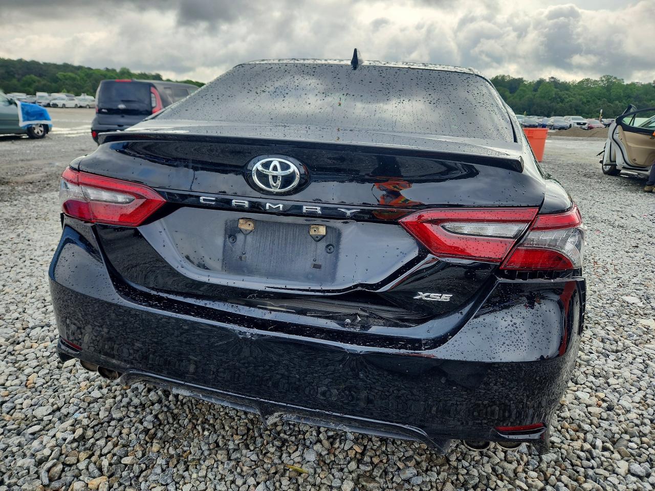 2021 TOYOTA CAMRY XSE photo 11