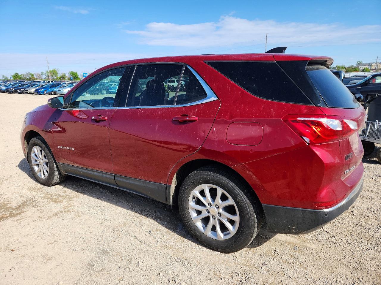 2018 CHEVROLET EQUINOX LT photo 2