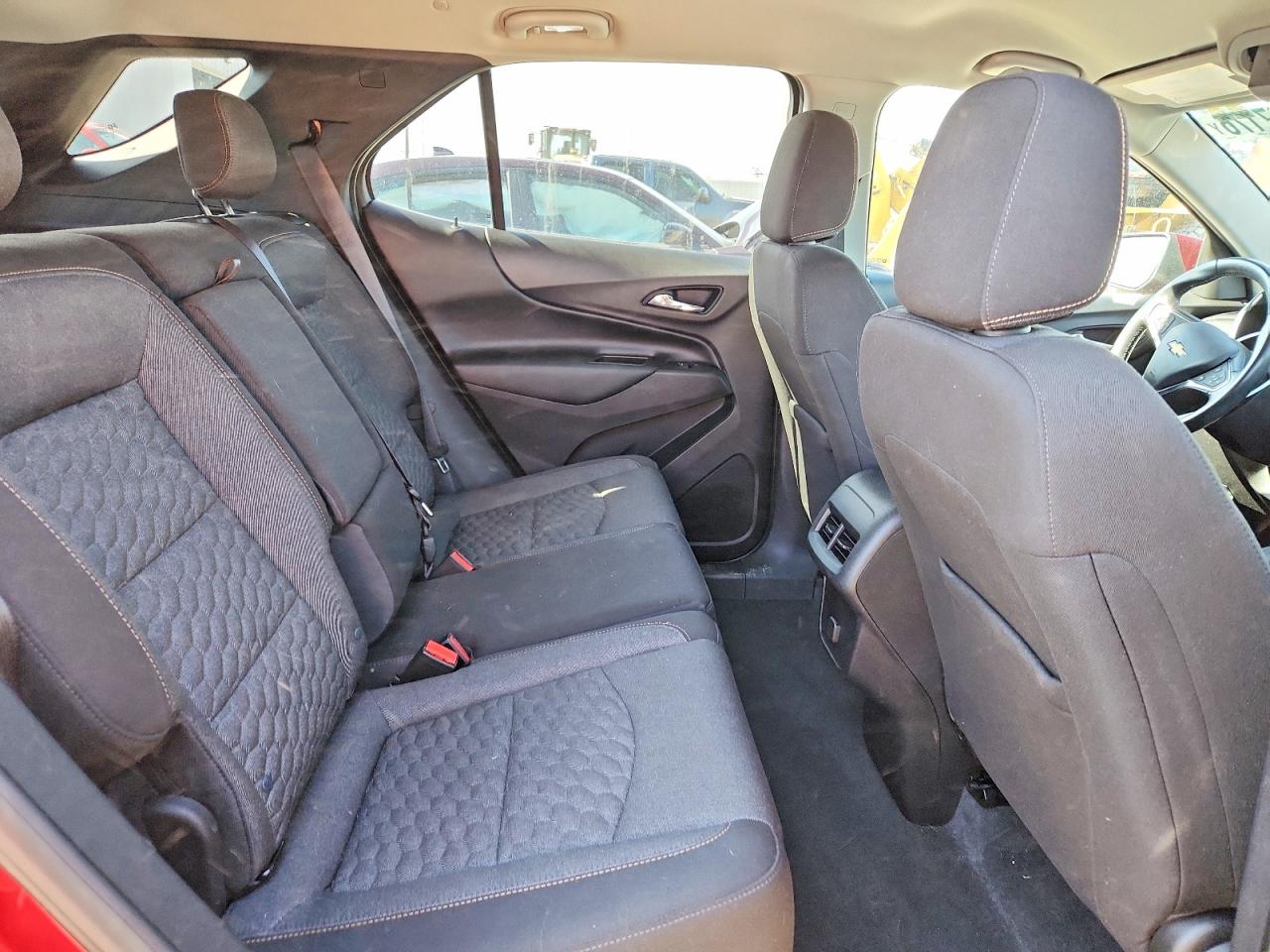 2018 CHEVROLET EQUINOX LT photo 10