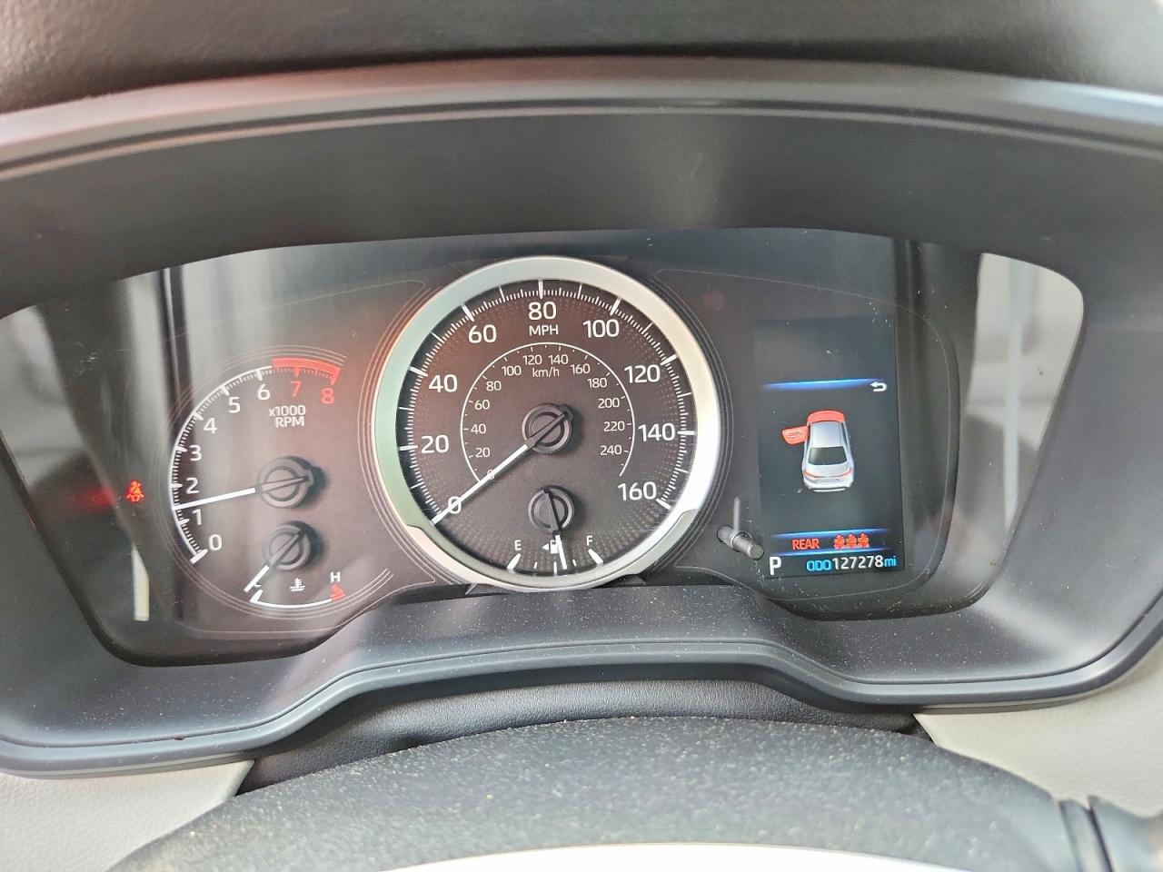 2021 TOYOTA COROLLA LE photo 25