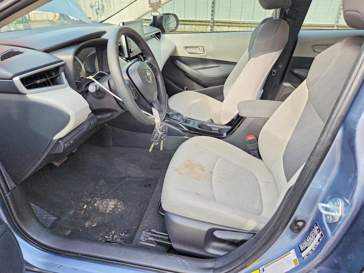 2021 TOYOTA COROLLA LE photo 19