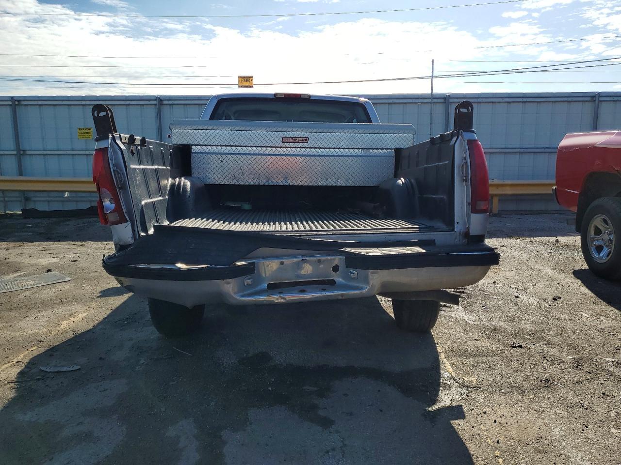 1997 CHEVROLET GMT-400 C1500 photo 11