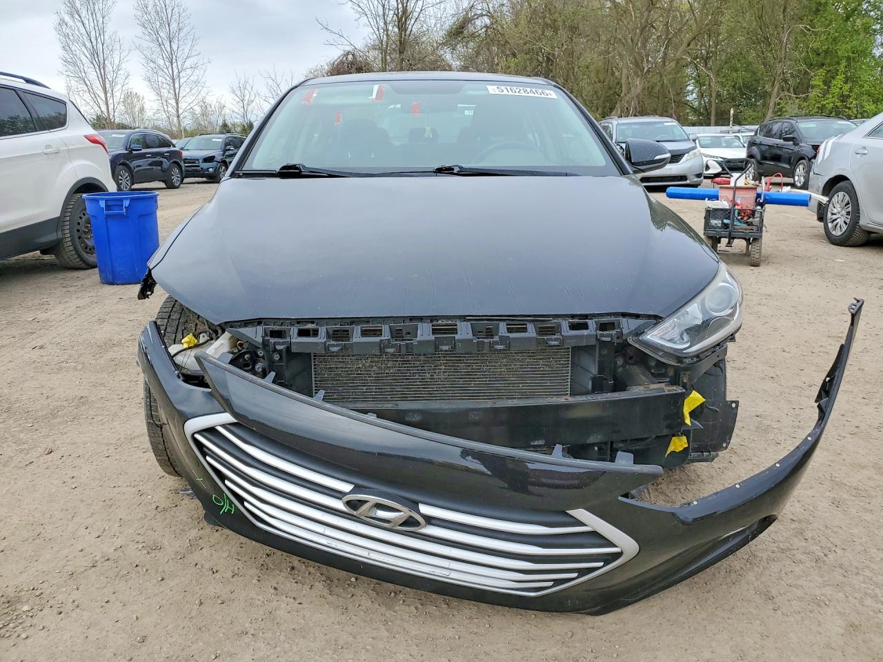 2017 HYUNDAI ELANTRA SE photo 9
