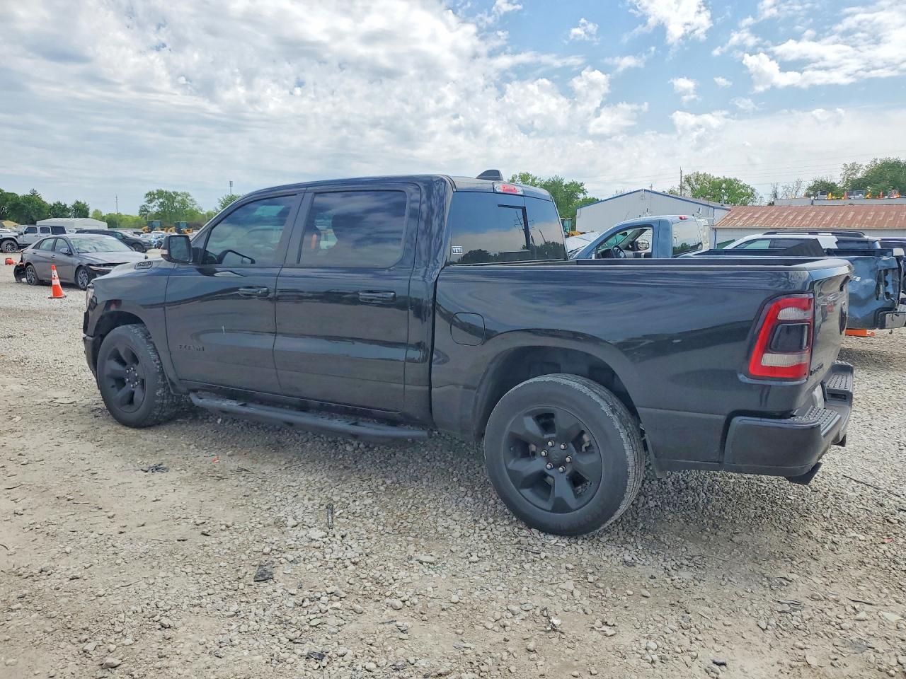 2019 RAM 1500 BIG HORN photo 3